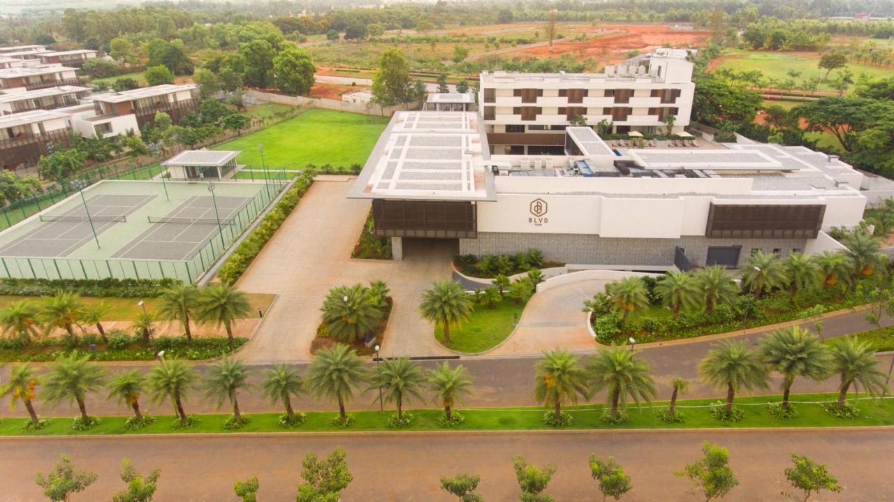 Hotel Blvd Club - Near Bengaluru Airport Settahalasūr Exterior foto